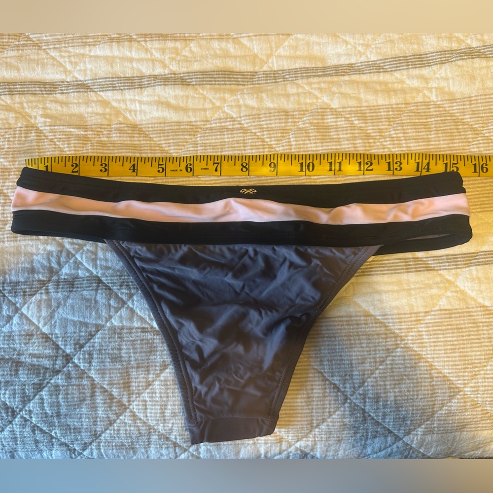 PilyQ Bikini Bottom - Picture 2 of 4